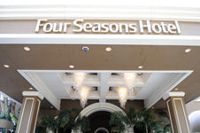 four seasons hotel beverly hills los angeles california chandeliers